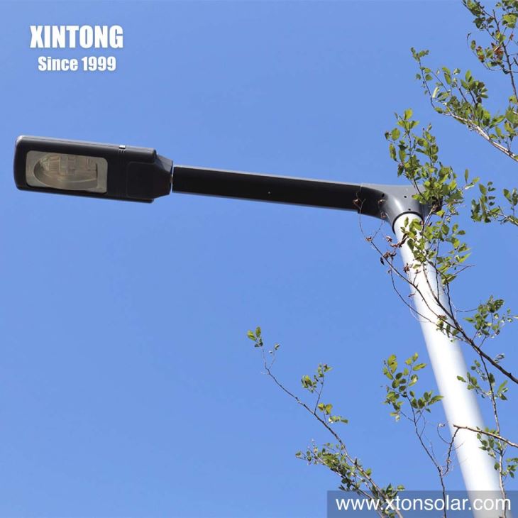 6 Inch Hot DIP Galvanized Pipe Electric Street Lighting Poles 6 Inch Hot DIP Galvanized Pipe Electric Street Lighting Poles