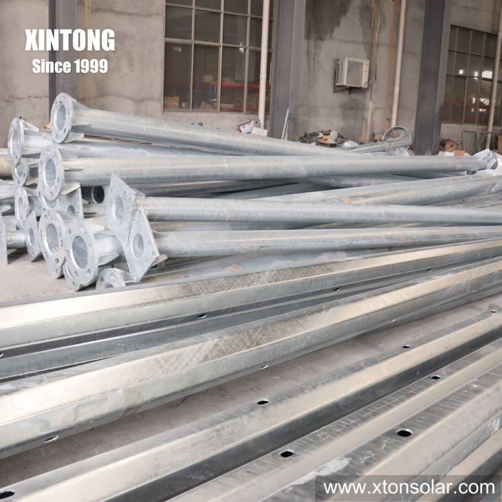 Conical Traffic Signal Light Post